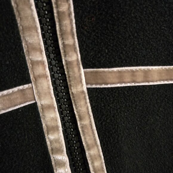 Bogner Full Zip Velvet Piping Zip Pockets Logo Jacket Size M/L - Picture 4 of 8